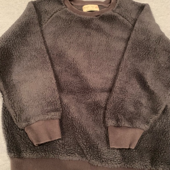Zara kid fluffy sweatshirt - Picture 1 of 2